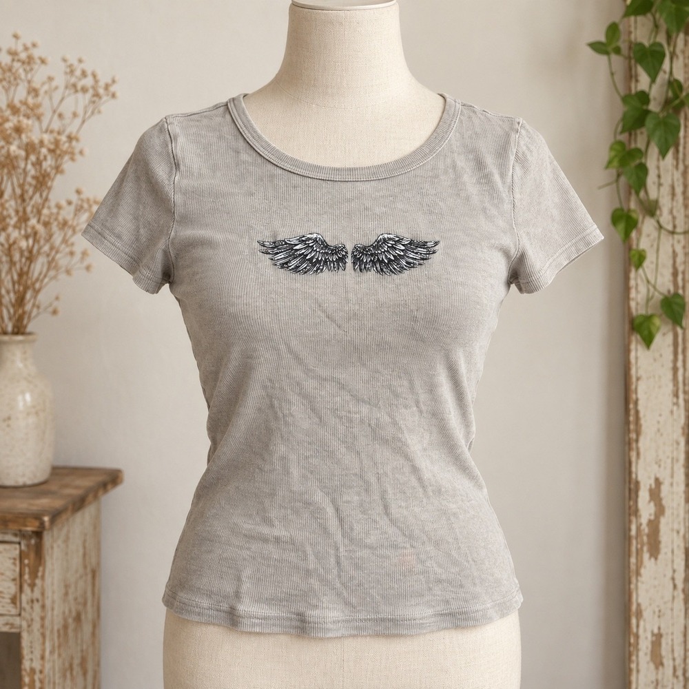 Full Tilt Gray Ribbed Angel Wing Rhinestone Baby Tee Y2K Style Size M 111579
